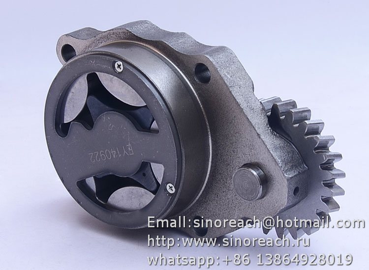 C4939585 机油泵总成 (2)